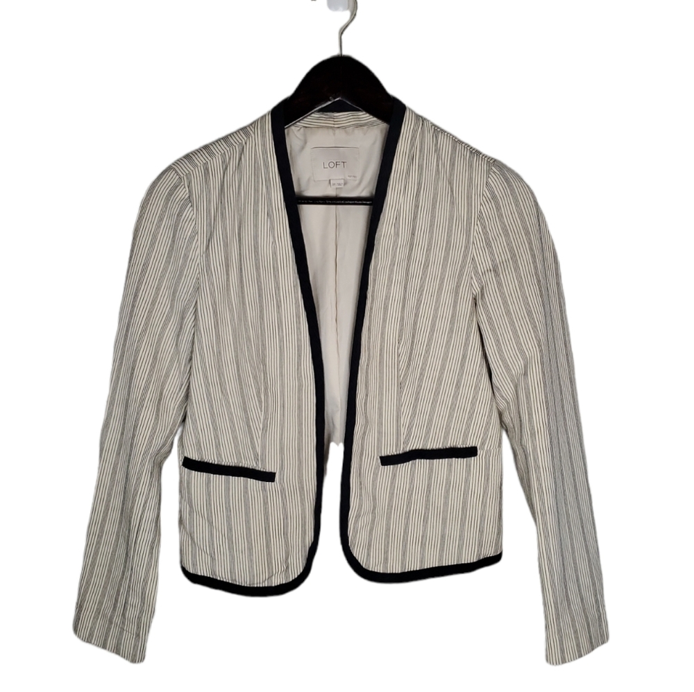 ANN TAYLOR LOFT Pin Stripe Women's Blazer - Picture 1 of 6